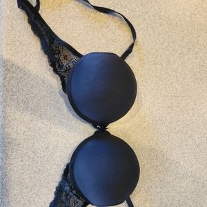 Smart & Sexy black push-up bra 36b